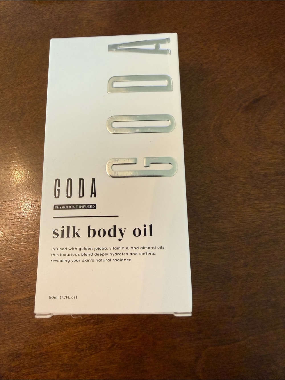 Silk Body Oil - White | Lightweight Hydrating Body Oil